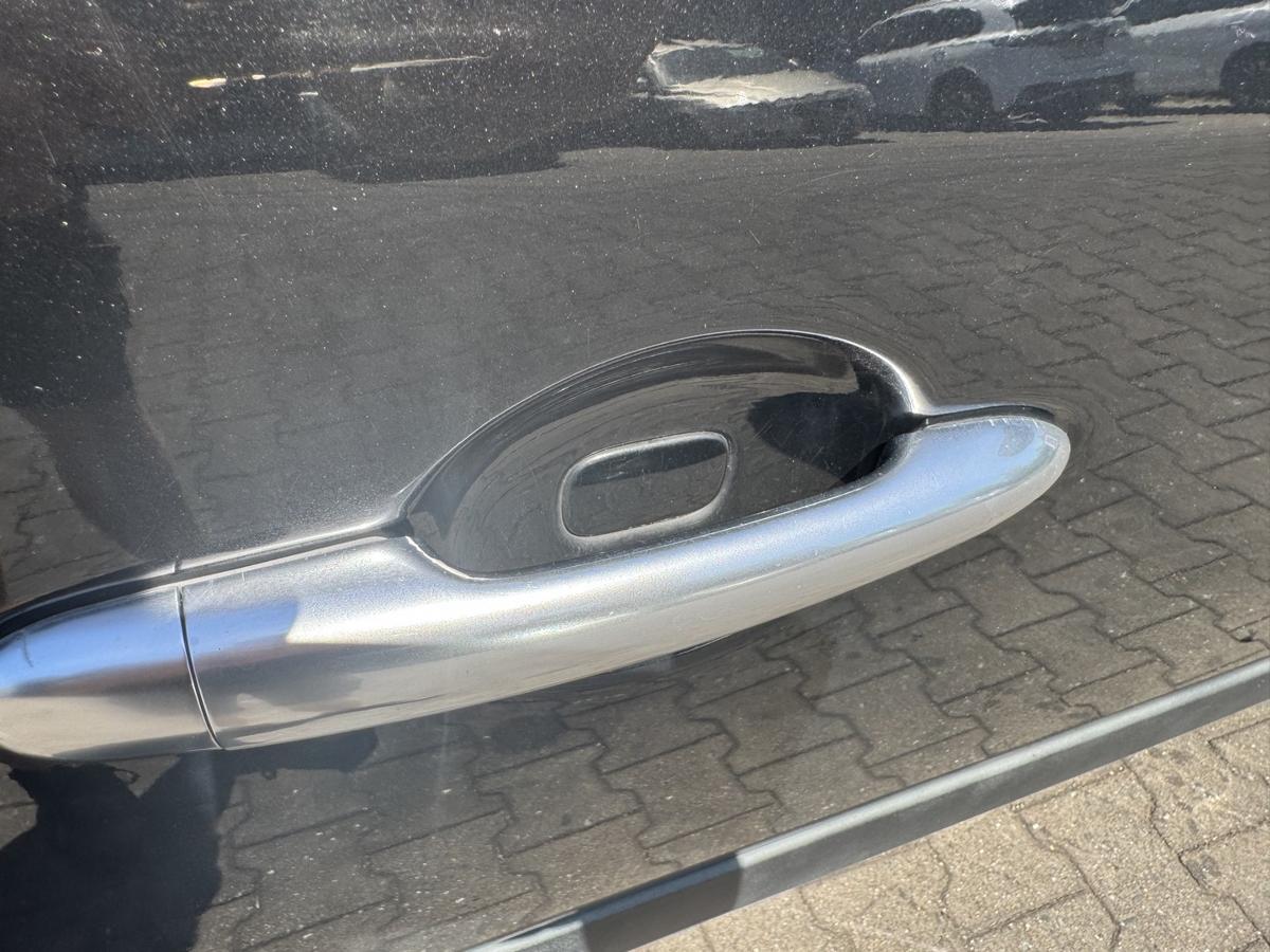 Renault Espace 4 original T&uuml;r vorn rechts Schwarz Rohbau Bj.2011